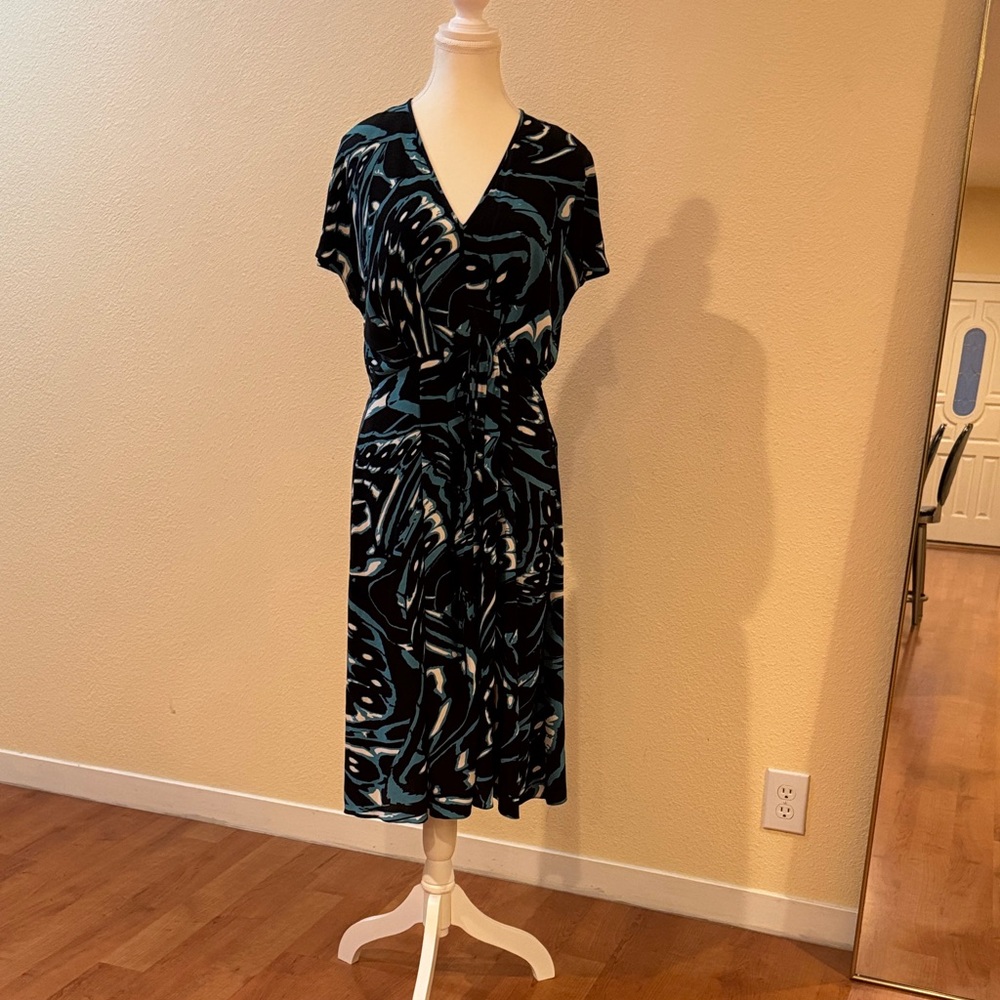 Diane Von Furstenberg Black and Blue Midi Dress
